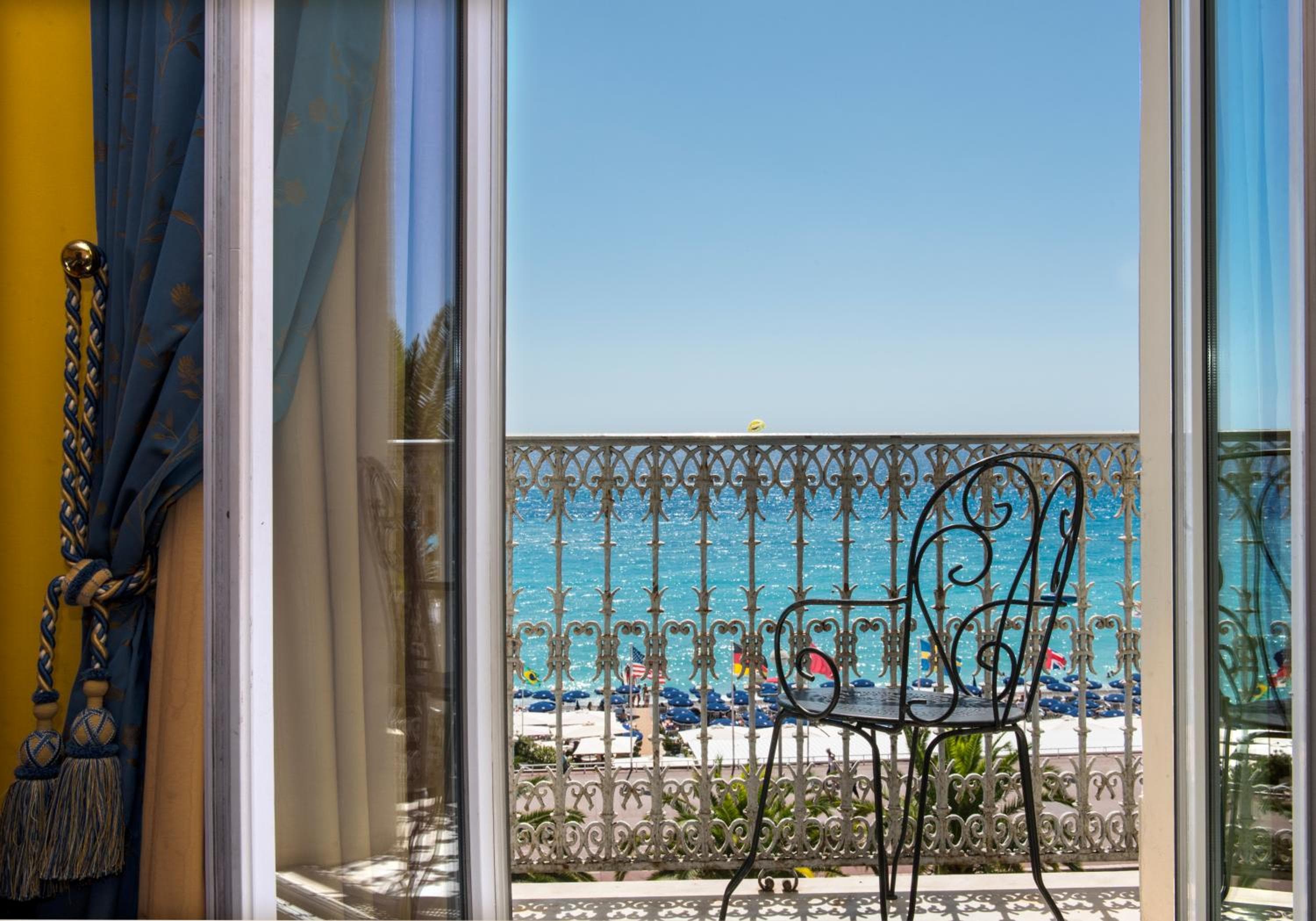 Hôtel West End Promenade photo 2
