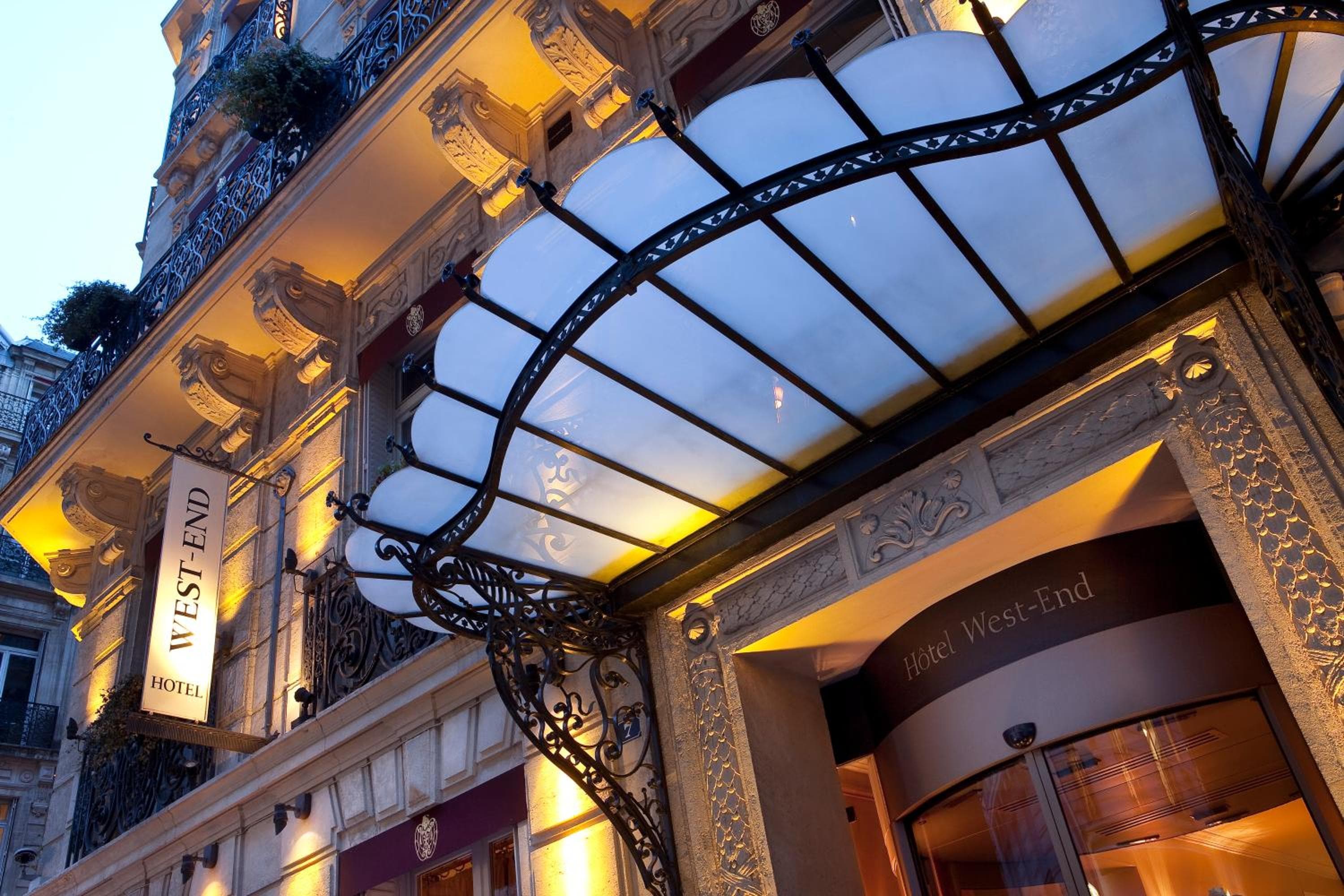 Hotel West-End photo 2