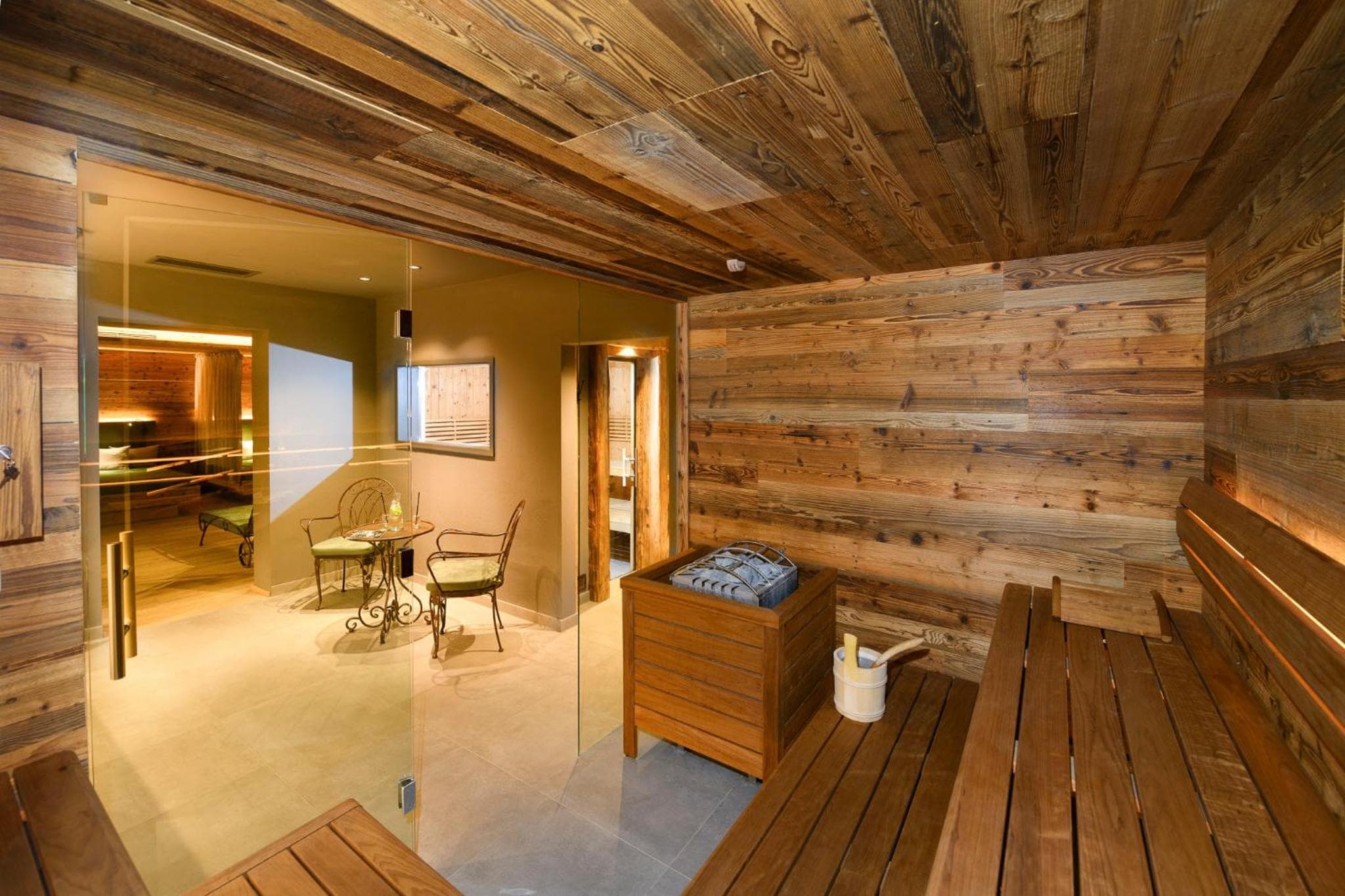 Boutique Hundehotel Bergzeit photo 3