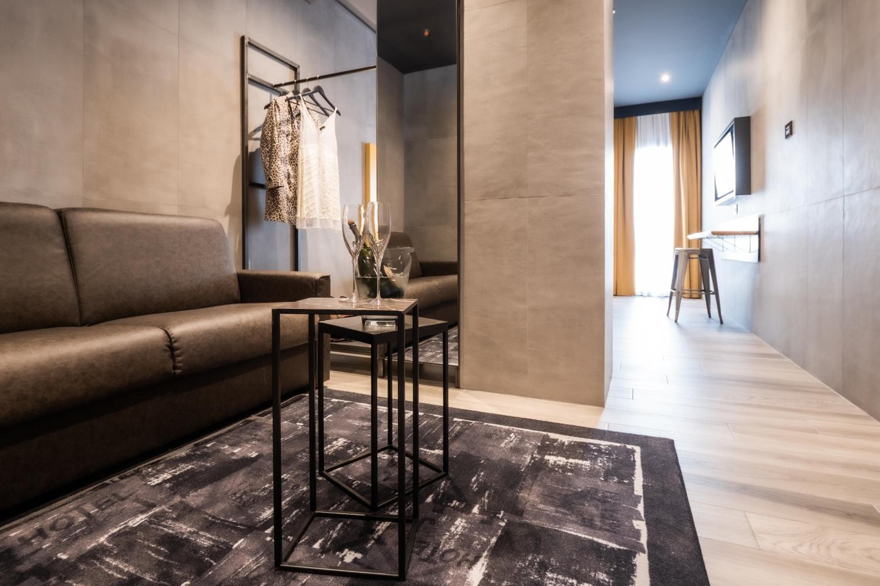 J24 Hotel Milano photo 2