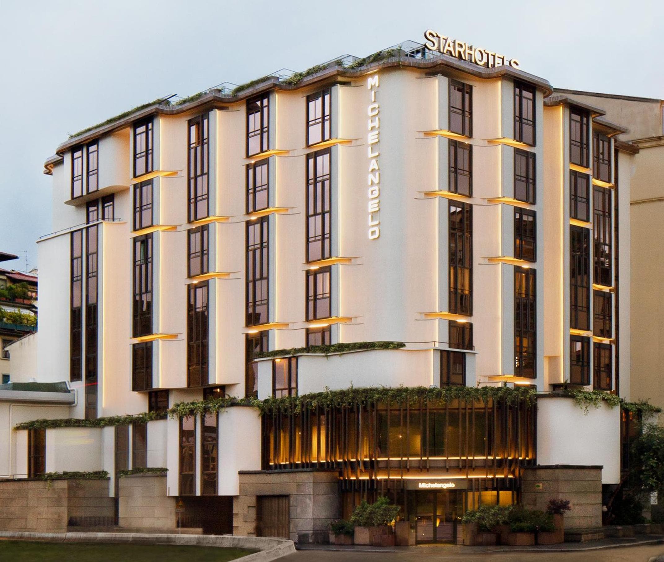 Starhotels Michelangelo Florence, Florence: building