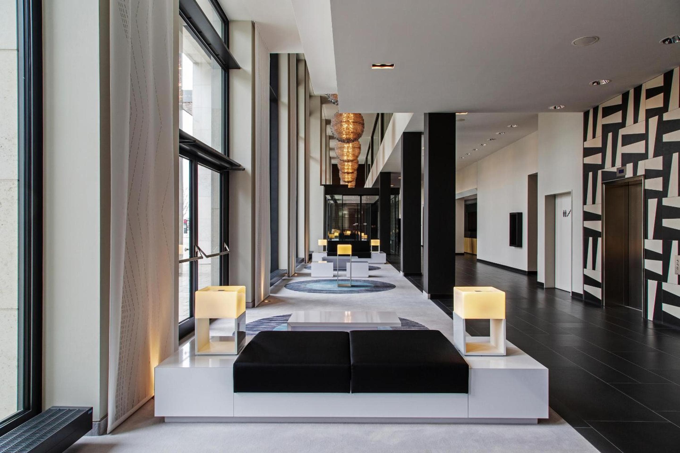 Steigenberger Airport Hotel Berlin photo 2