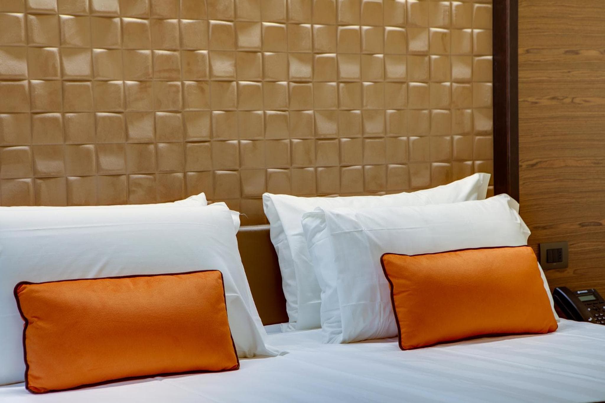 Solo Experience Hotel photo 2