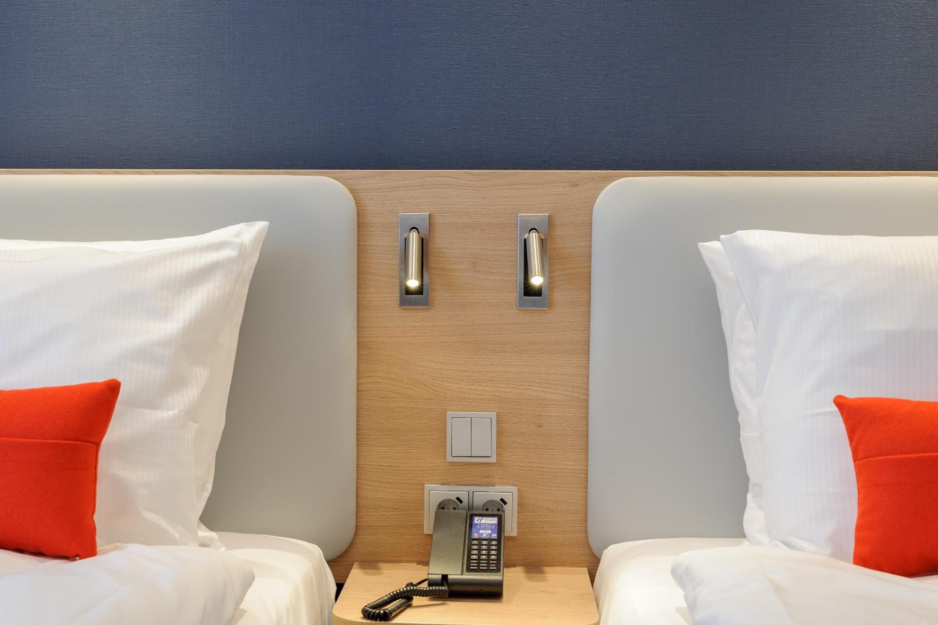 Holiday Inn Express - Berlin - Alexanderplatz by IHG photo 4