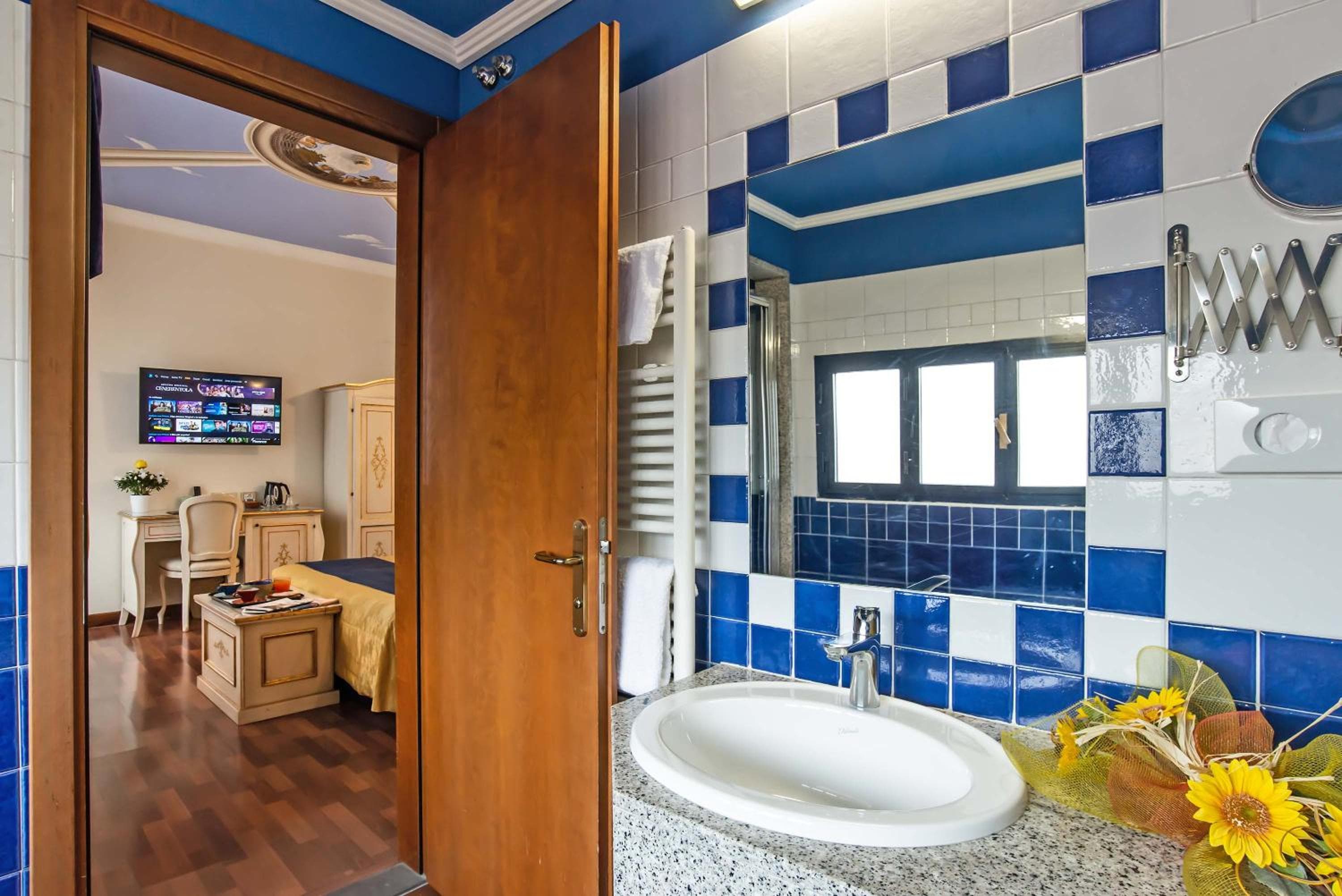 Hotel Porta Faenza, Florence, photo 2