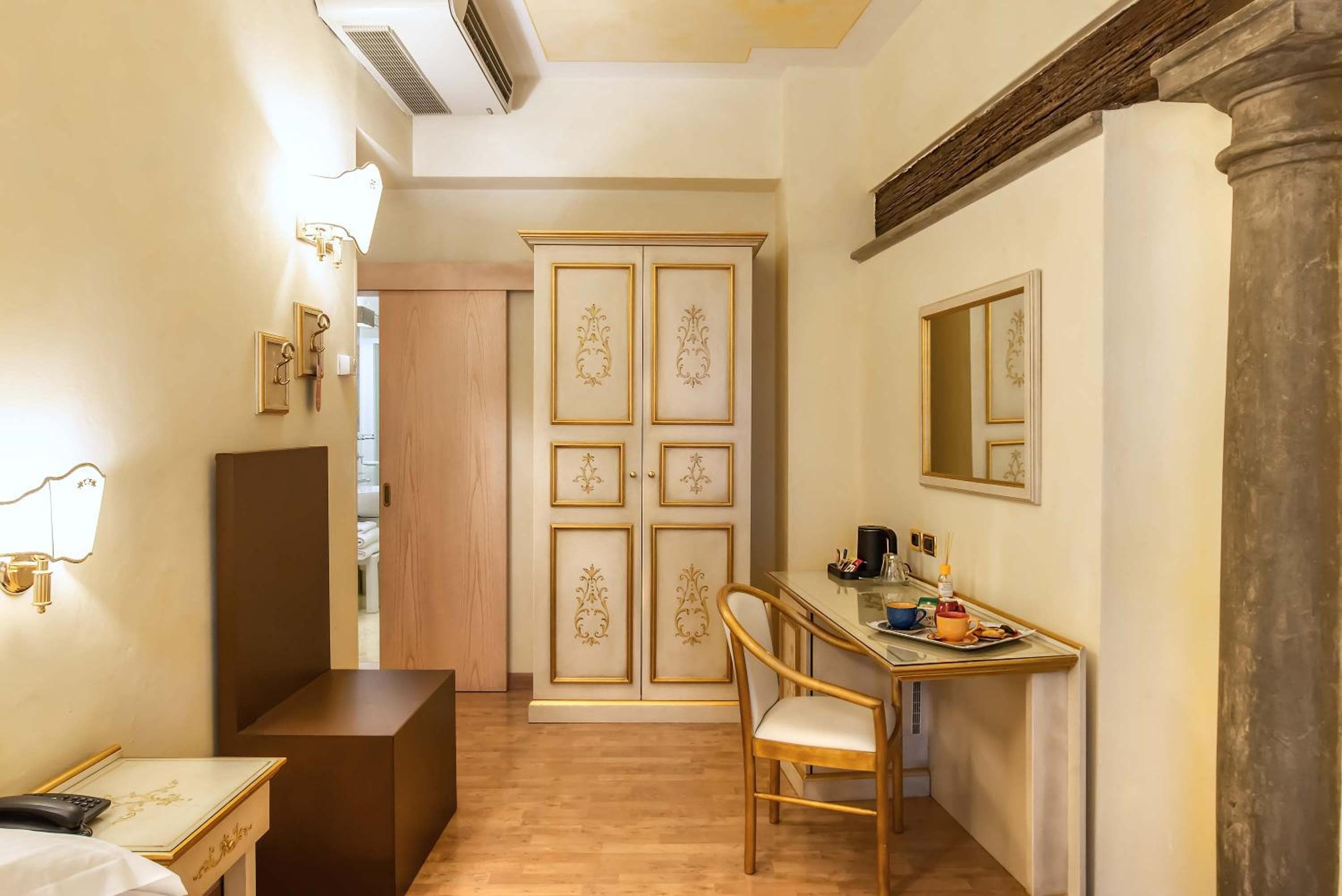 Hotel Alba Palace, Florence, photo 4