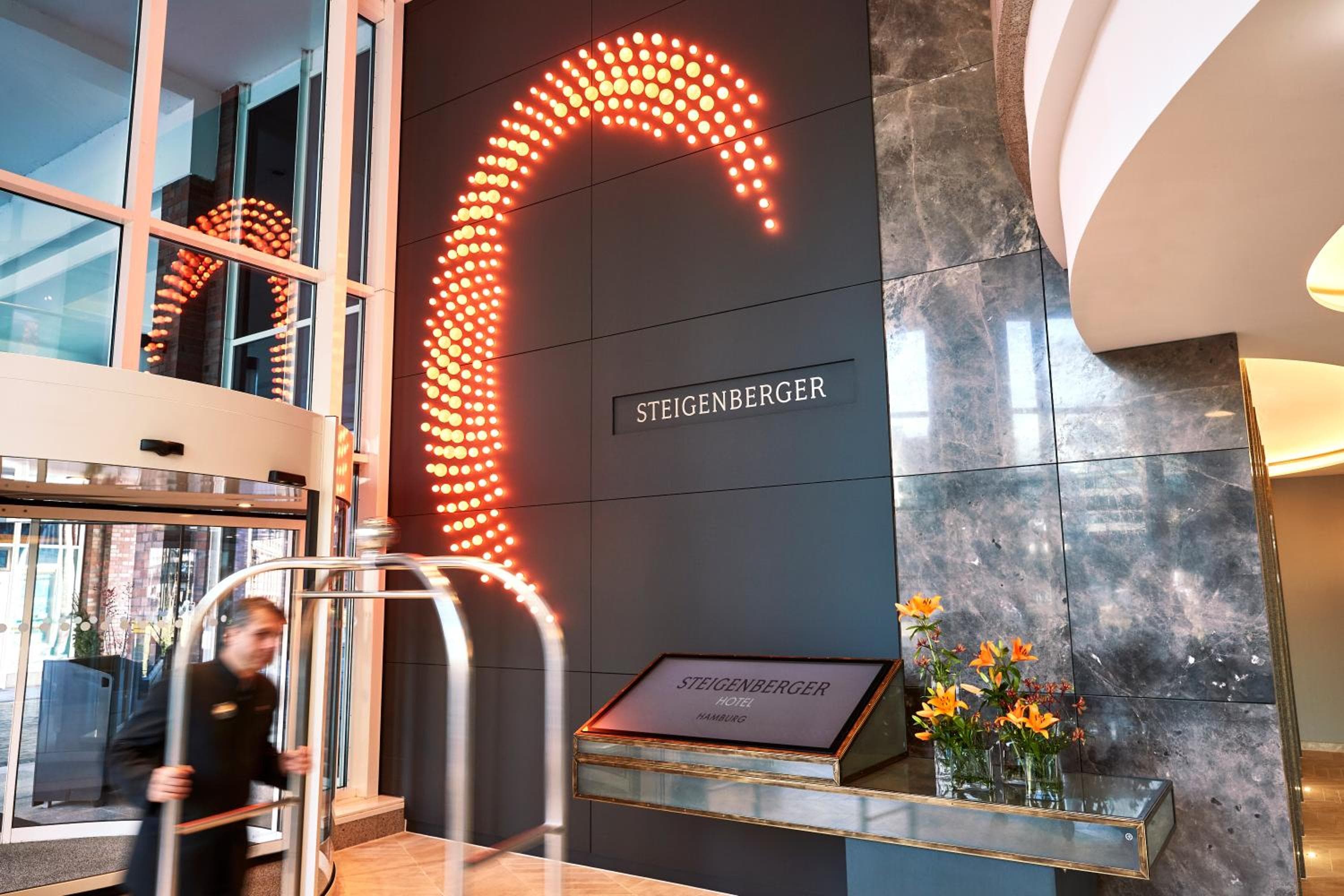 Steigenberger Hotel Hamburg photo 2