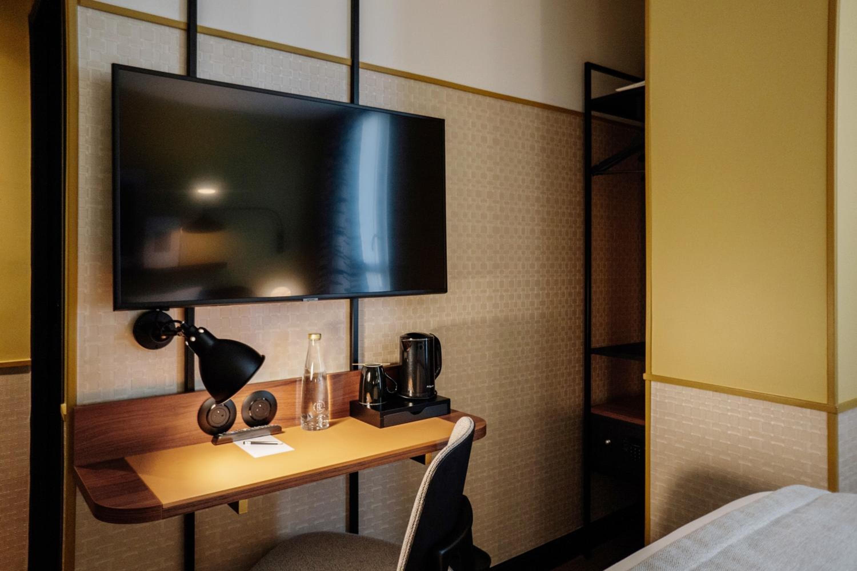 Hôtel Riesner, Paris: hotel room