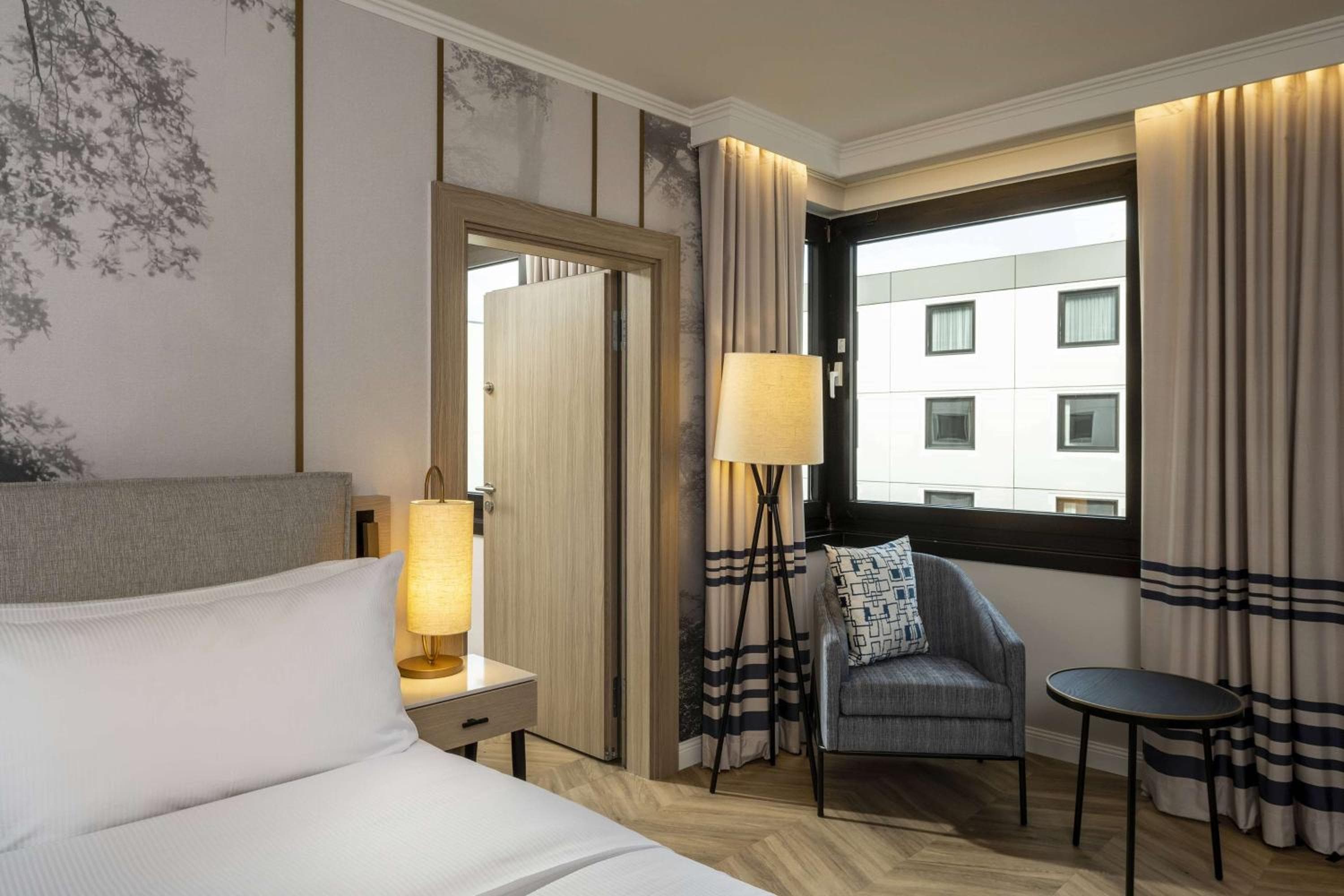 DoubleTree by Hilton Berlin Ku'damm photo 4