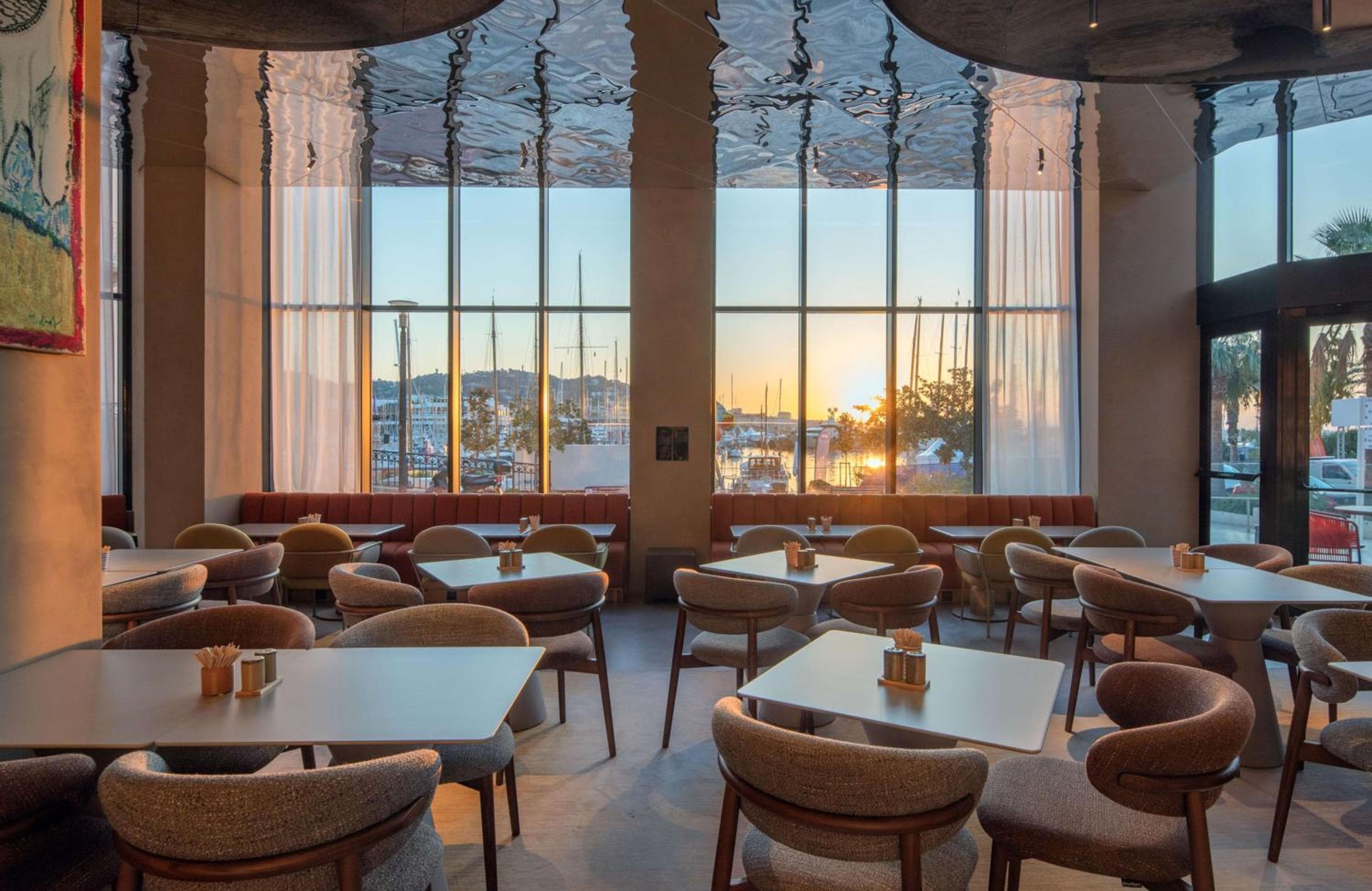 Canopy by Hilton Cannes photo 5
