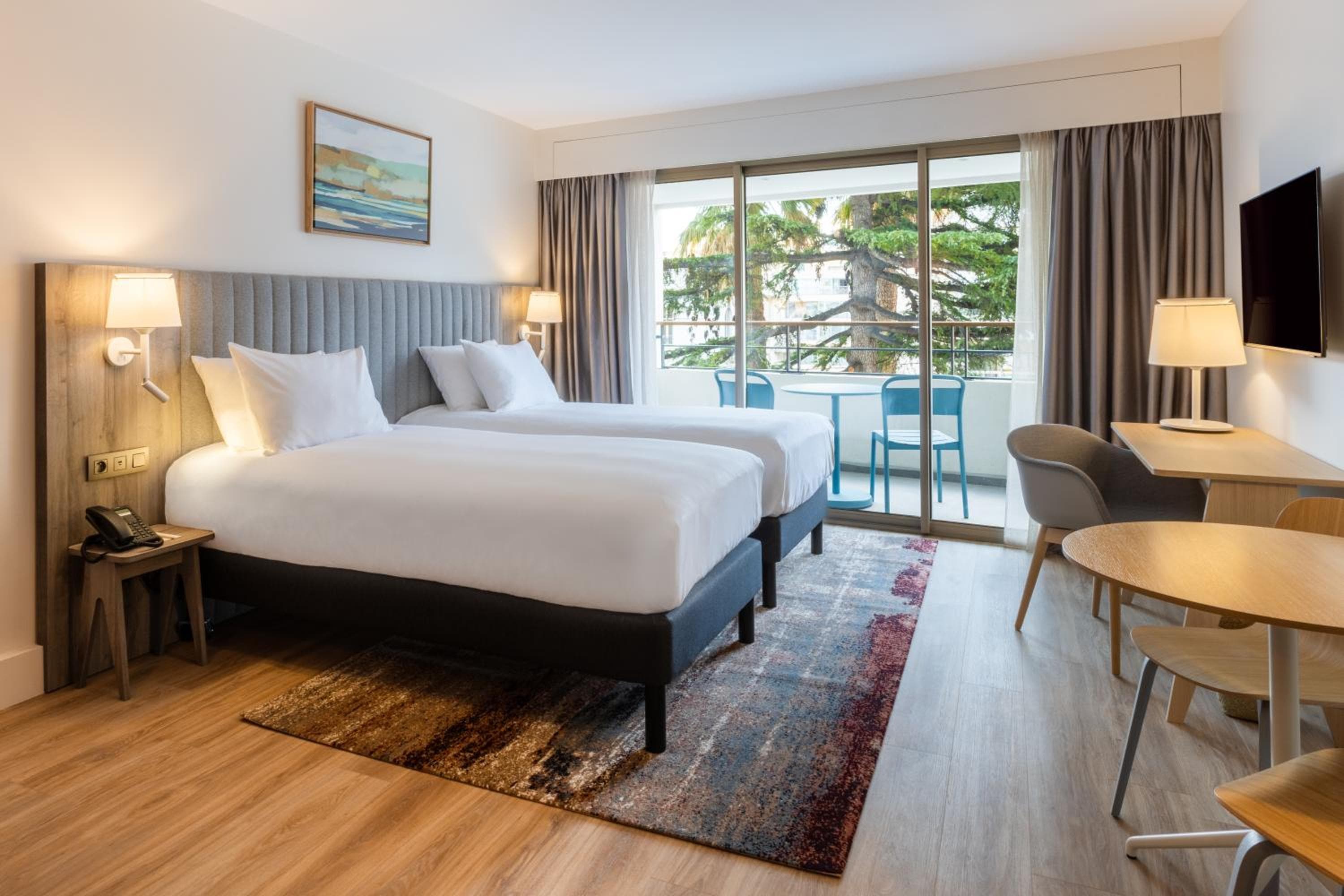 Staybridge Suites - Cannes Centre by IHG photo 2