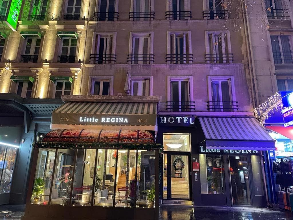 Hotel Little Regina, Paris: building