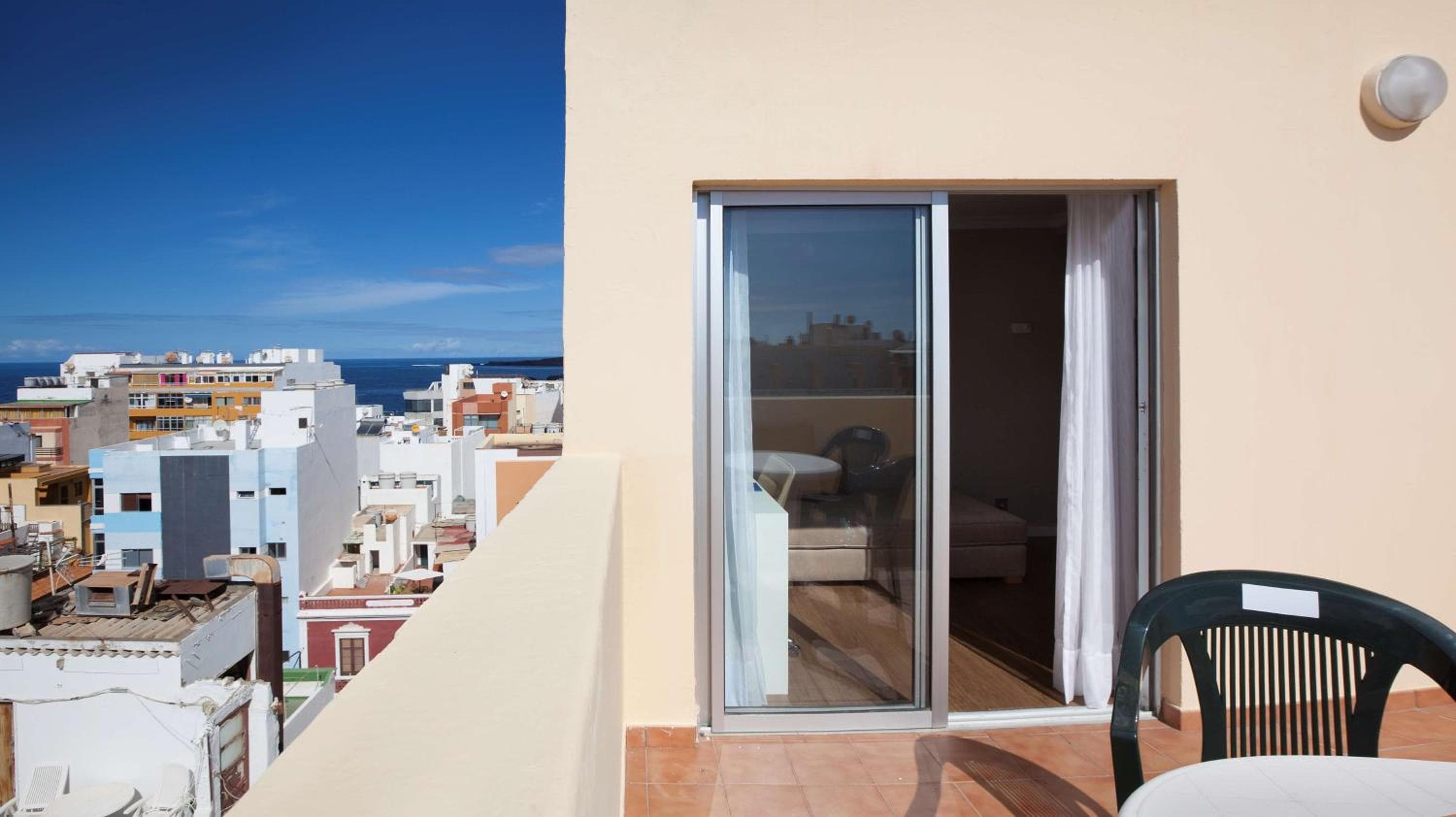 NH Las Palmas Playa las Canteras photo 3