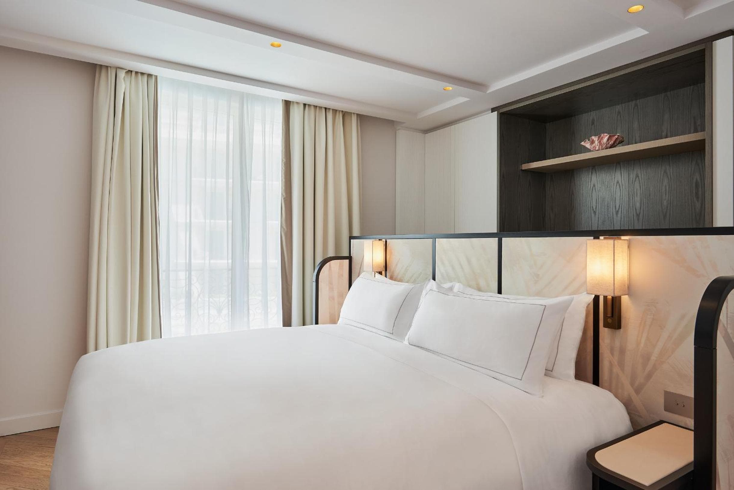 Carlton Cannes, a Regent Hotel photo 3