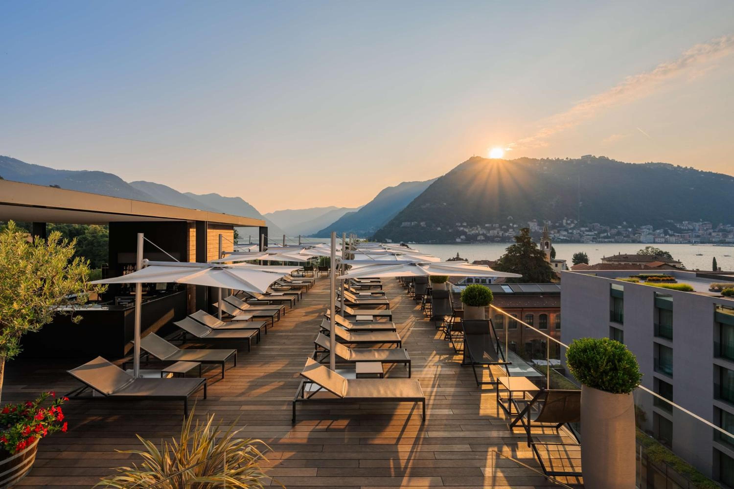 Hilton Lake Como photo 3