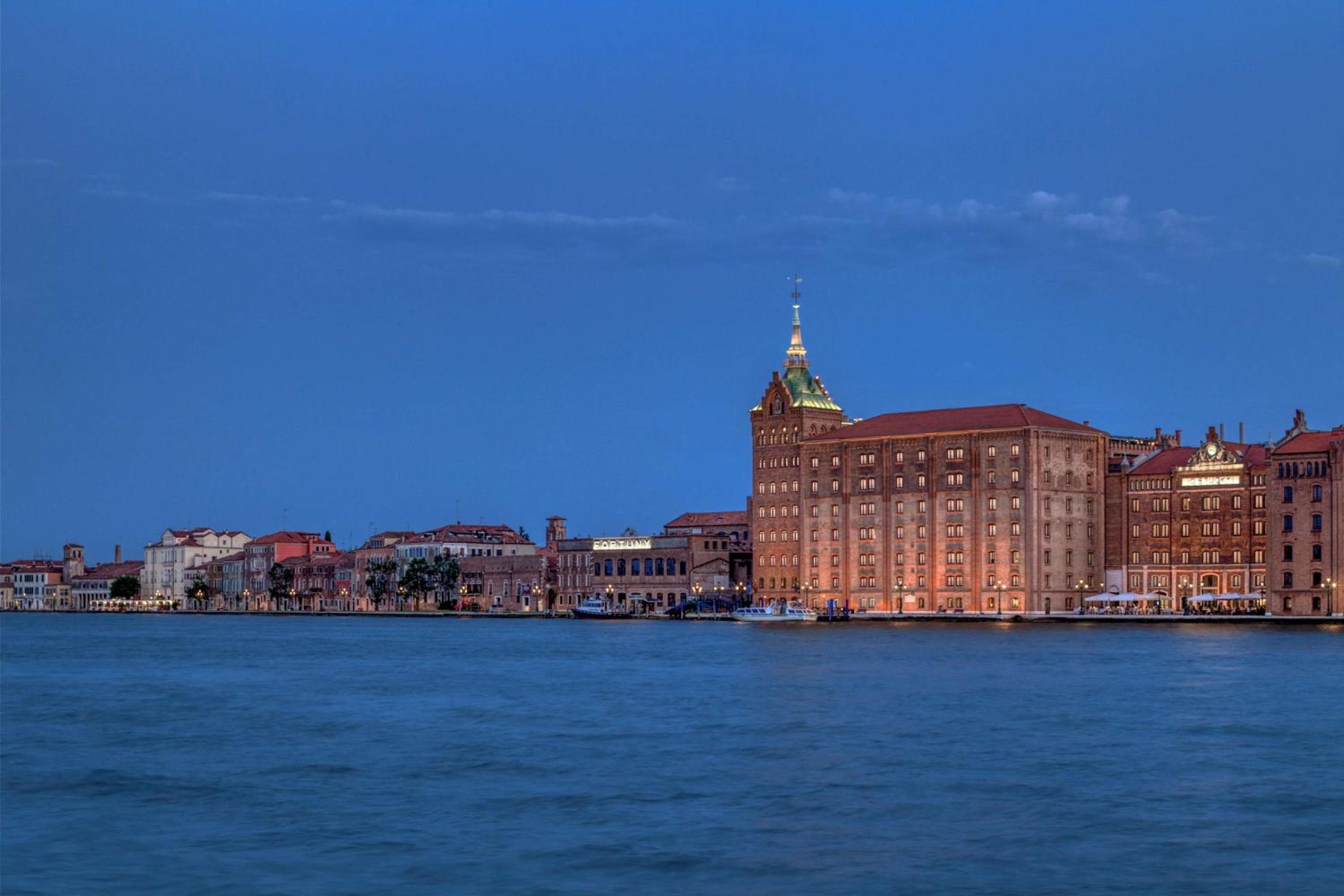 Hilton Molino Stucky Venice photo 5